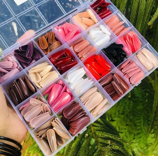 576-Piece DIY Press-On Nails Set